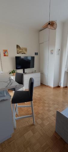 Dotări, Appartamento Volta in Cuneo