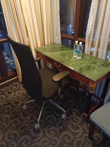 Times Square Grand Service Suite - main image