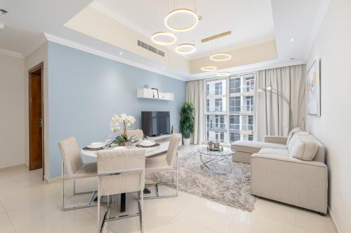 Luxury Apartment l 2 min walk from Dubai Mall, Dubaj (zdjęcie 2)