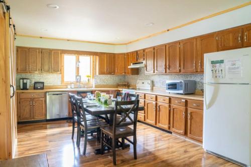 Mutfak, Cozy Cabin in Stratton Mountain & Mount Snow 10min in Stratton (VT)