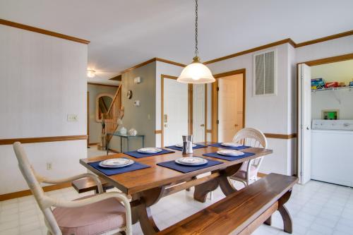 Canalfront Ocean City Getaway with Deck and Dock! - image 12