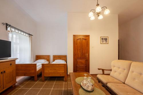 Pensiunea Bastion - La Strada - Room Type - Deluxe Family Room
