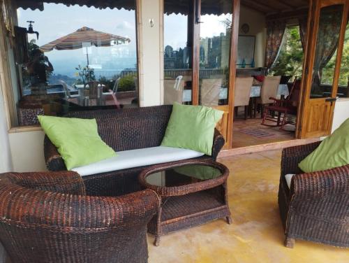 Refugio Cascada Sagrada in Pijao