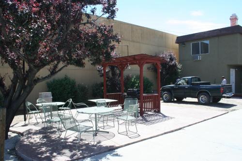 Mountain View Motel - image 6