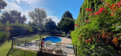 Peldbaseins, NEWEN POSADA in La Consulta San Carlos Mendoza