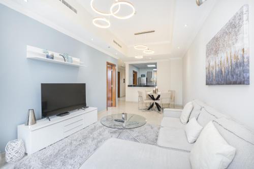 Luxury Apartment l Dubai Mall on your doorstep, Дубай (фото 8)