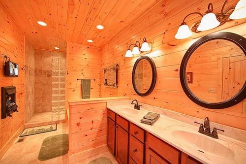 Mountain Hideaway Holiday home - image 4