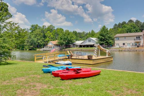 Lakefront Hot Springs Home with Furnished Deck! in Hot Springs, USA