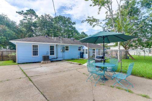 Walk to Parks and Main St Renovated League City Gem in League City (TX)
