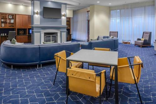 Lobby, Courtyard by Marriott Reading Wyomissing in Wyomissing (PA)
