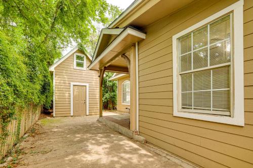 Pet-Friendly Home with Patio - 3 Mi to River Walk! - image 12