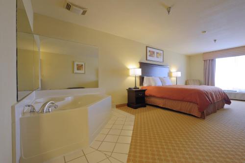 Country Inn & Suites by Radisson, Savannah I-95 North