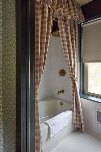 Six Bells Countryside Inn in 羅森代爾 (NY)