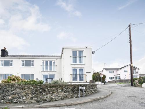 Seashell Cove, Cemaes Bay (foto 2)