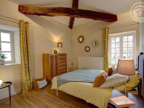 Gîte Sainte-Croix-en-Jarez 4 pièces 10 personnes - FR-1-496-136 - image 6