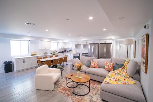 Stylish Private Ensuite Room near USC, Los Angeles
