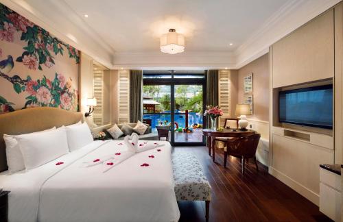 1 queen bed