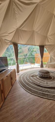 Mahkota Sangkuriang Bandung in Cisarua