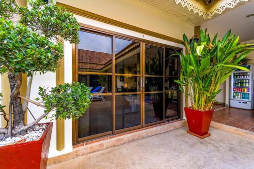 One-Bedroom Villa image 10