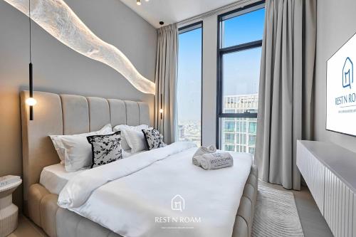 Brand New 1BR Near Parks and Mall JVC, Dubai