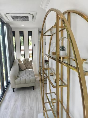 AT Kung Kra baen Hotel and Residence in Leam Sadej Beach