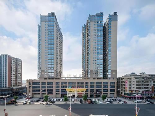 Vienna Hotel Guangdong Shanwei Luhe