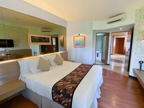 KLUB BUNGA THEME PARK HOTEL, Batu