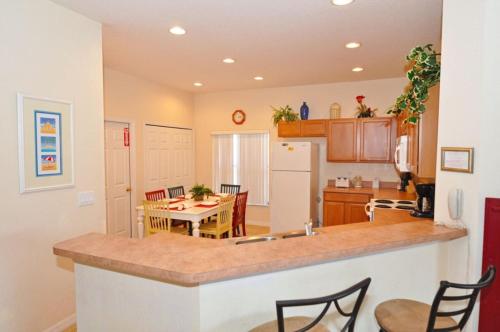 High Grove Resort - 113 - image 2