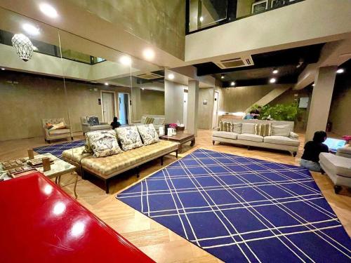 Dancenter The Spades Hostel - 편의 시설/서비스