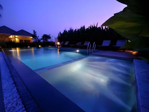 Villa Phra Chan Resort in Chao Lao Beach