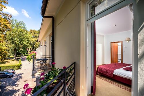 陽台/露台, Boutique Hotel Korana Srakovcic in 卡洛瓦克