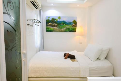 Baanpoon Apartment Room Type - Single Room with Bathroom