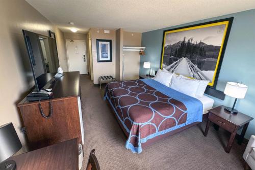 Standard King Room room in Super 8 by Wyndham Edmonton South