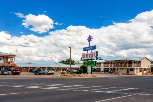 Travelodge By Wyndham Las Vegas Nm