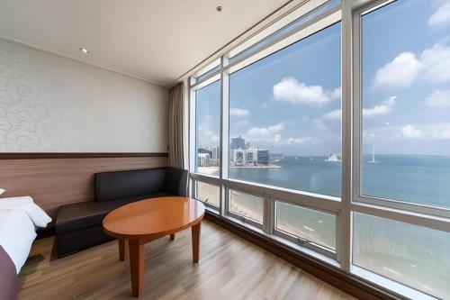 Hotel Homers near Igidae Park