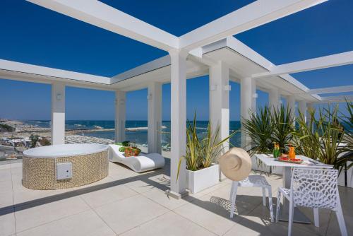 Miami Suite 3