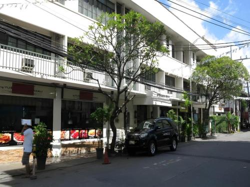 Adriatico Arms Hotel, Manila