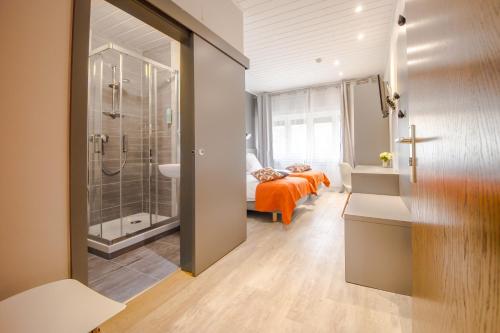 Mandarina Hotel Luxembourg Strassen in Штрассе