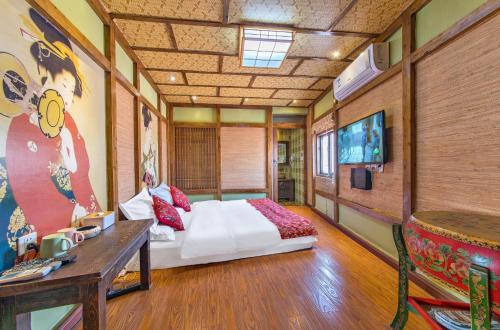 Superior Double Room image 3