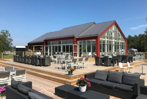 Restorāns, Ekenäs Camping & Gästhamn (Ekenas Camping & Gasthamn) in Sodra Byn