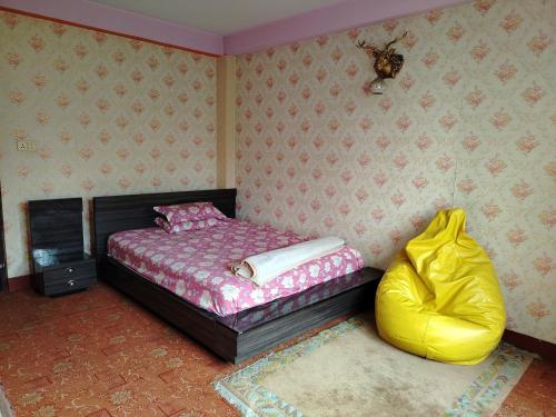 1 queen bed