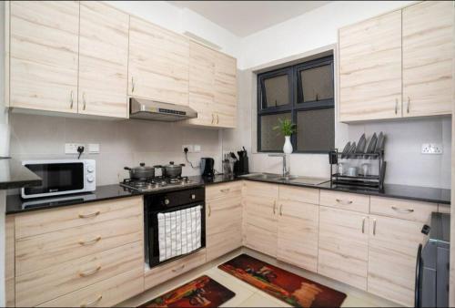 Mordern Luxury - image 3
