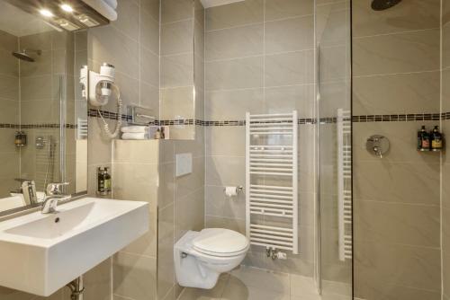 Standard Double or Twin Room room in Dansaert Hotel