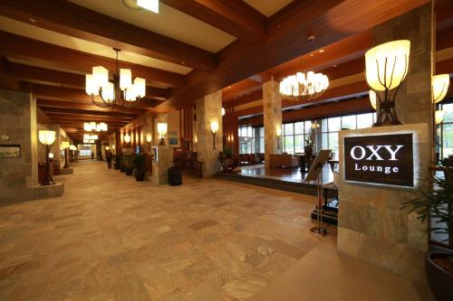 Bar/lounge, Intercontinental Alpensia Pyeongchang Resort By IHG in Daegwalnyeong-myeon