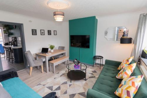 4 Bedroom cosy home Birmingham, Birmingham