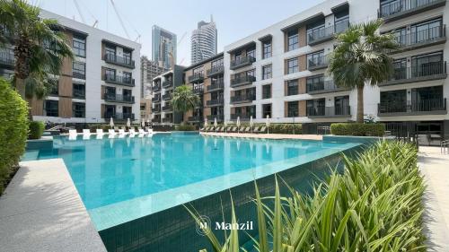1BR Resort-Style Living near Circle Mall, Dubai (photo 2)