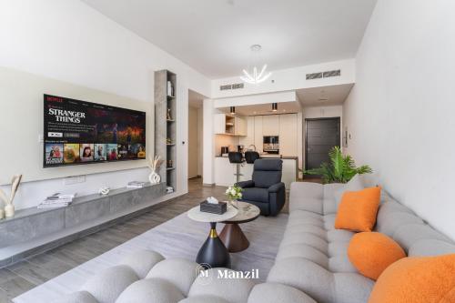 1BR Resort-Style Living near Circle Mall, Dubai (photo 5)