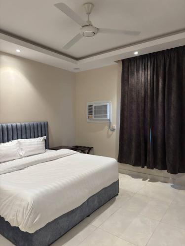 . أعمال الهاشم للشقق المخدومة الوجه Al Hashem for Served Apartments