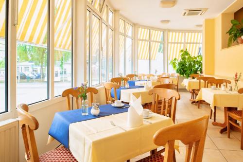 Restaurant, Hotel Selliner Hof in Sellin City Center