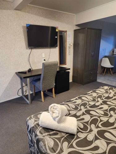 Crusoe's motor lodge in باباكورا